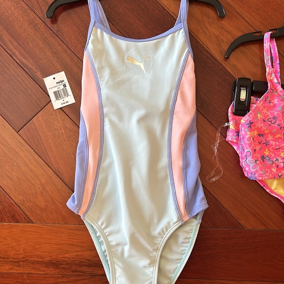Girls set of swimsuits, pink set is a 7/8 and the one piece is a small. - Picture 2 of 11